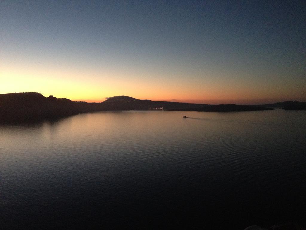 Beautiful Oia Villa מראה חיצוני תמונה